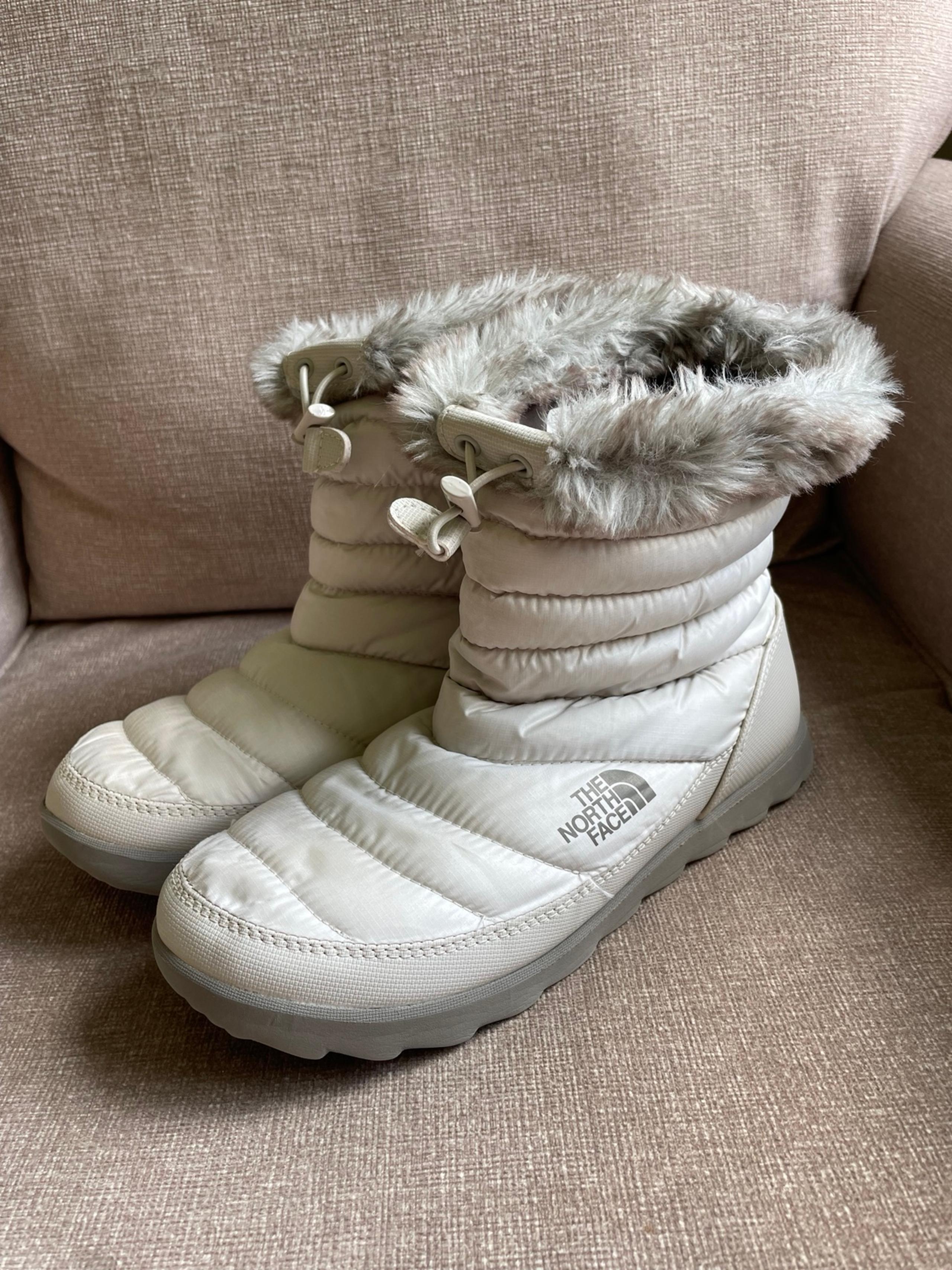 Womens north face Thermoball boots micro baffle
