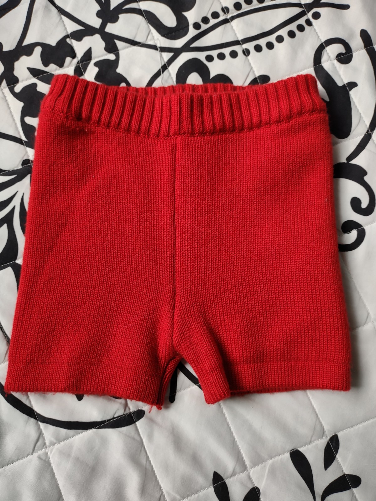 Yooki Large POW! wool shorties