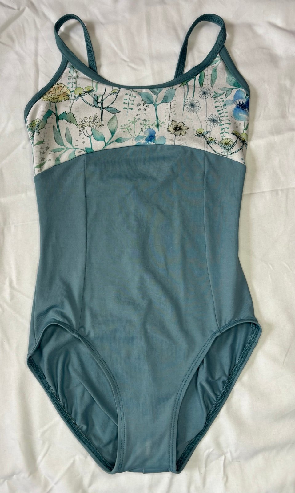 Women’s camisole style leotard and skirt combo, size small