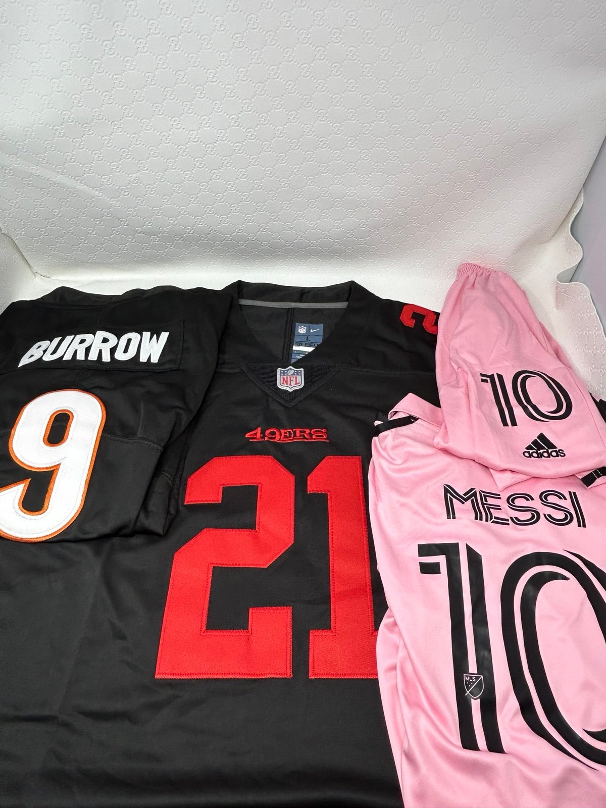 3 Jersey Family special Deion Sander, Burrow and Messi