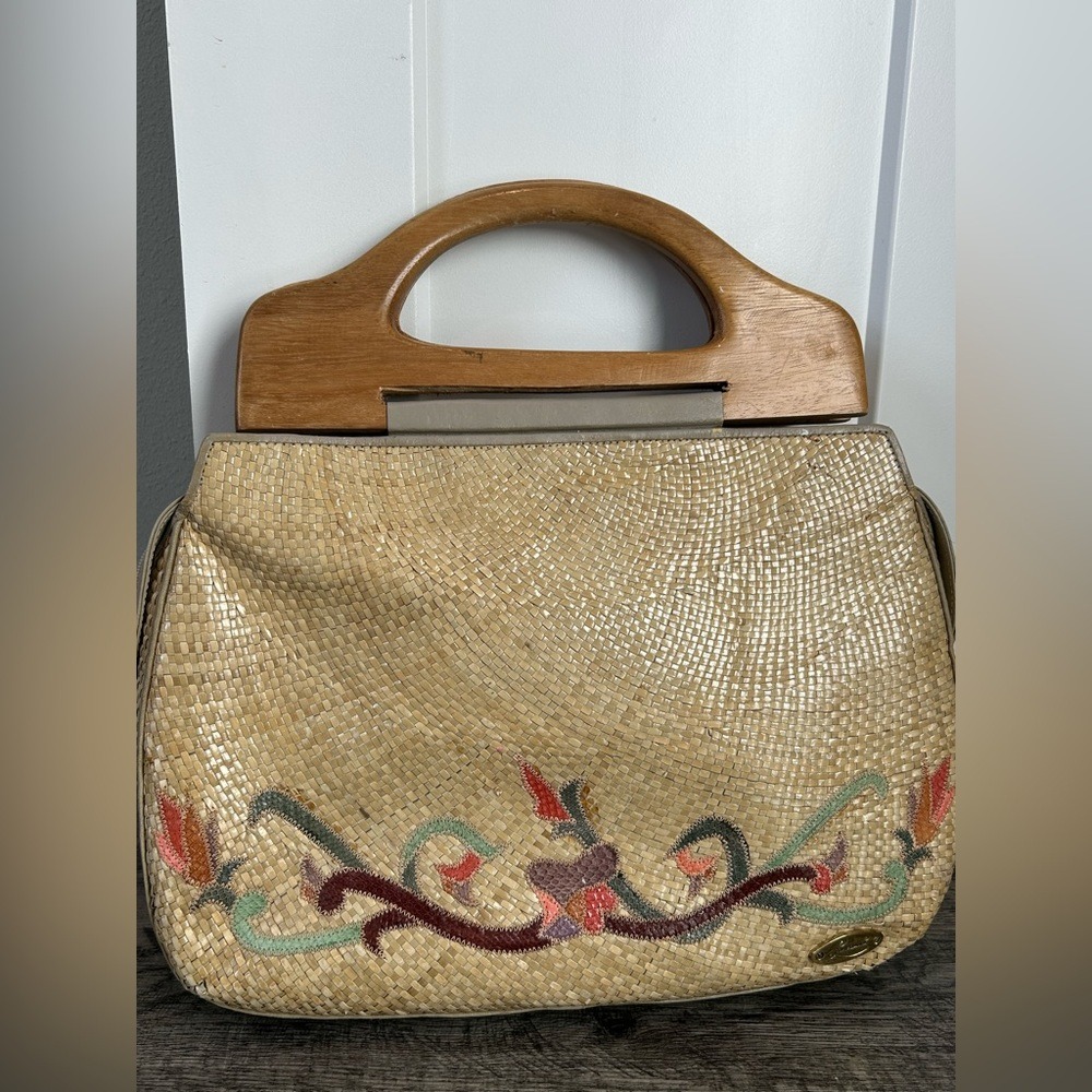 Vintage Loredana Woven Raton Floral Handbag Purse Wood Handles