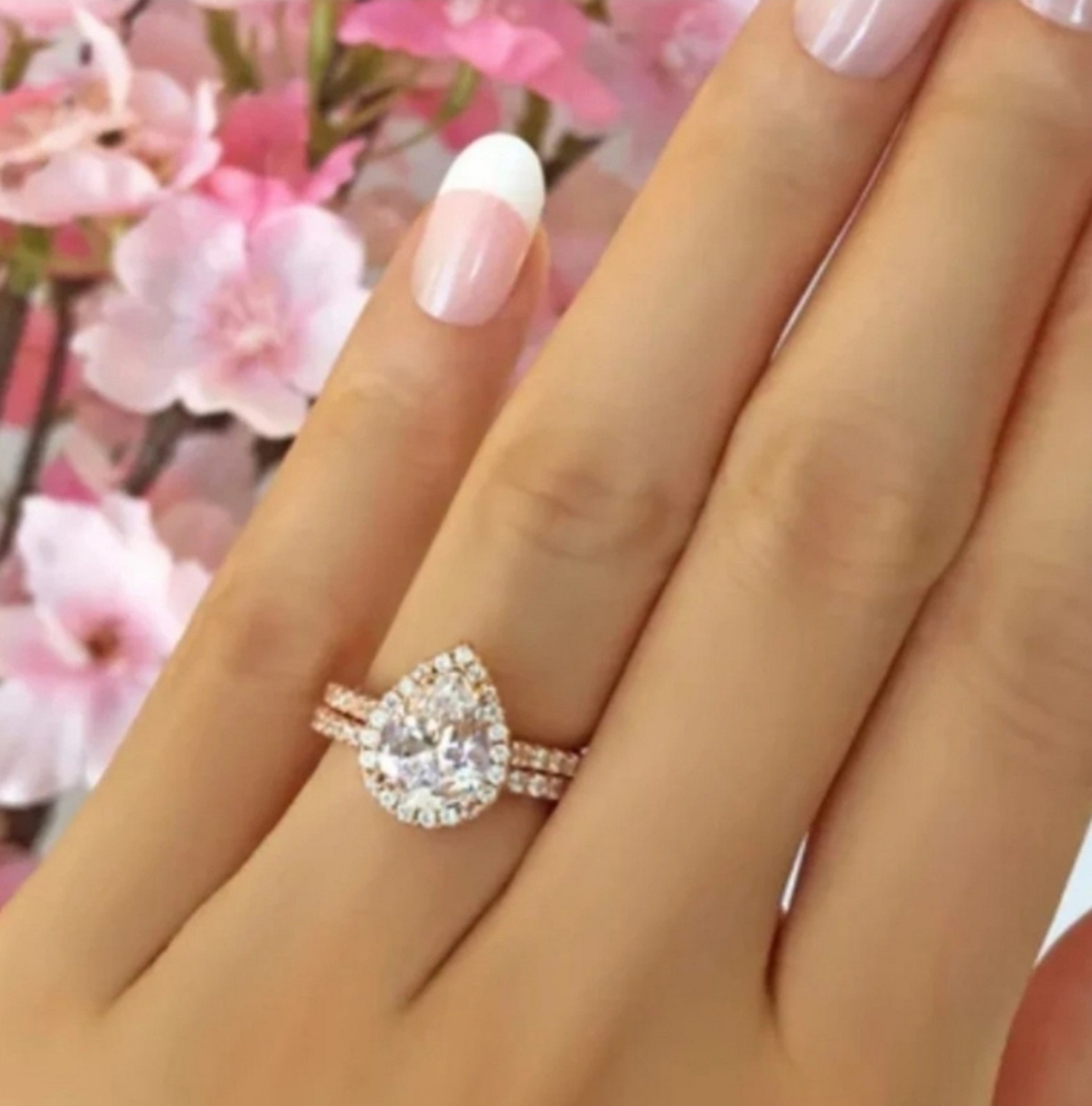 Tiger Gems 2.5 Carat Diamond Rose Gold Wedding ring set