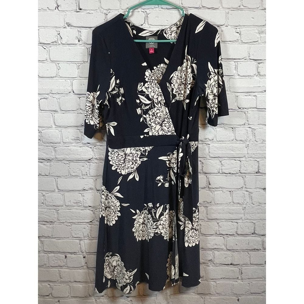 Vince Camuto Floral Print Wrap Dress Black White 3/4 Sleeve Size 14