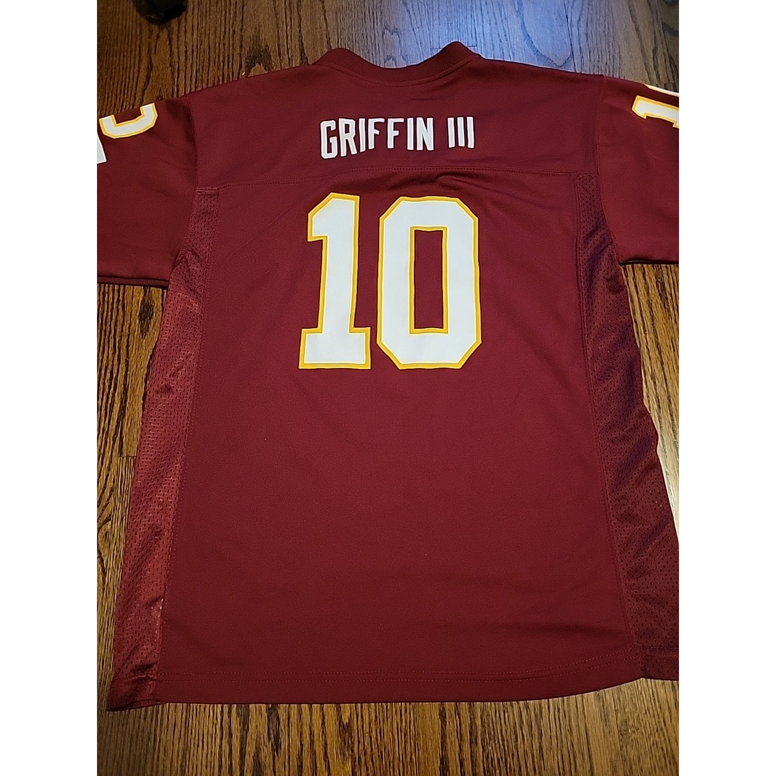 Robert Griffin III Washington Redskins NFL Football Jersey Youth XL 18 Boys