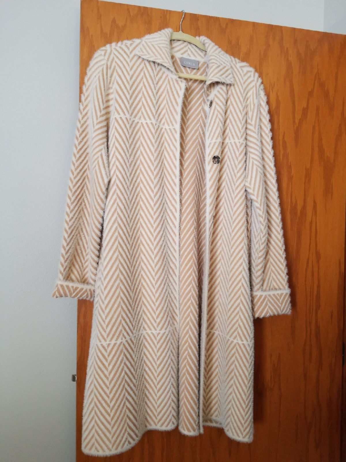Coat, Mid-calf length