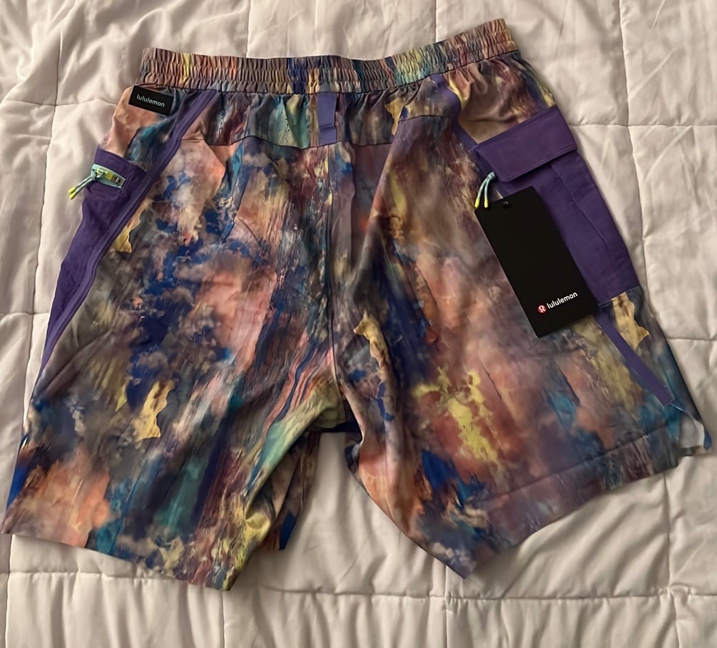 lululemon water-repellent hiking short 8”