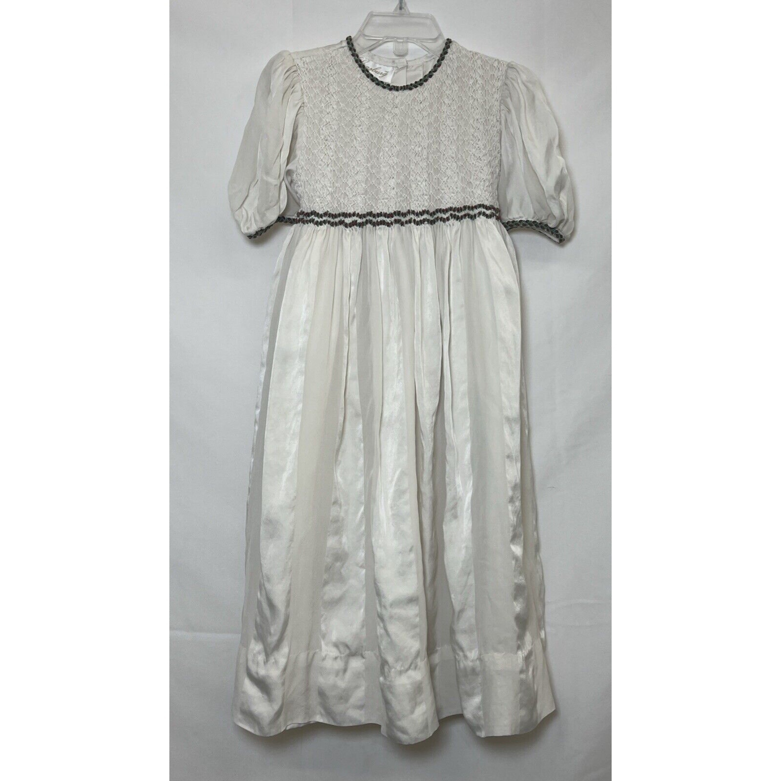 Strasburg Ivory Silk Smocked Christmas Embroidered Dress Sz. 4 Beautiful! Chrty