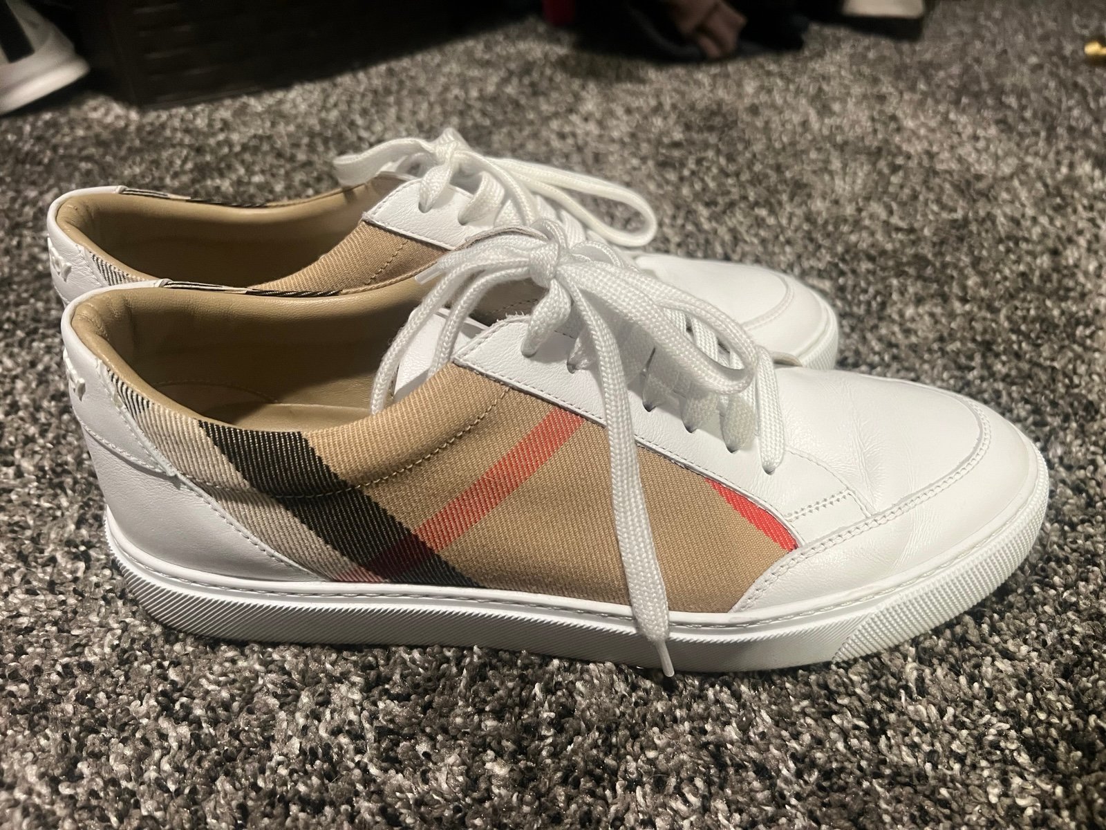 Burberry Sneakers