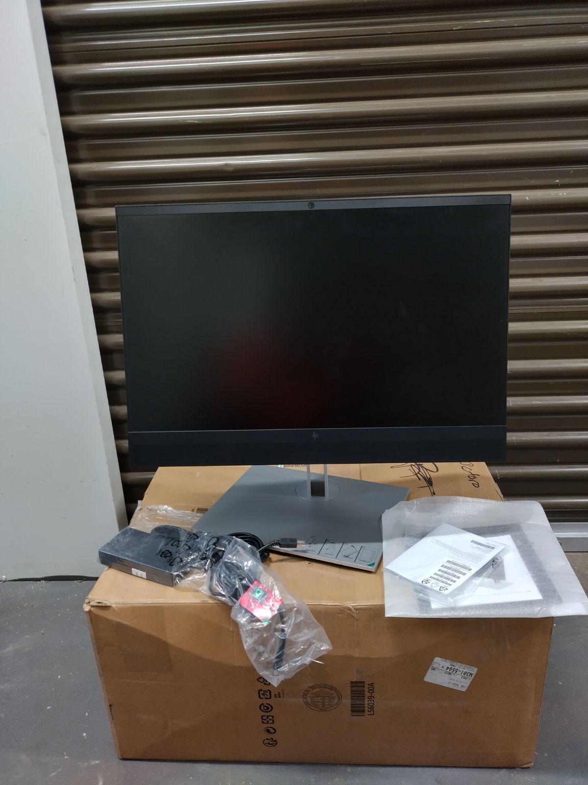 HP Mini-in-One 23.8 IPS LCD Monitor.