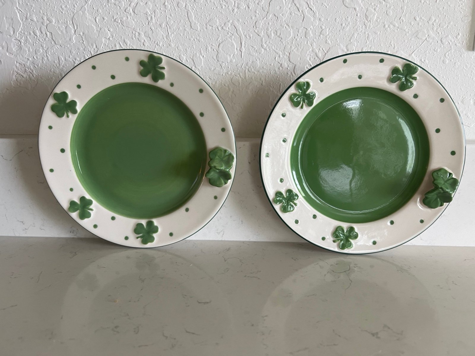 Yankee Candle Shamrocks St. Patrick’s Day Small Candle Tray Plates Set of 2