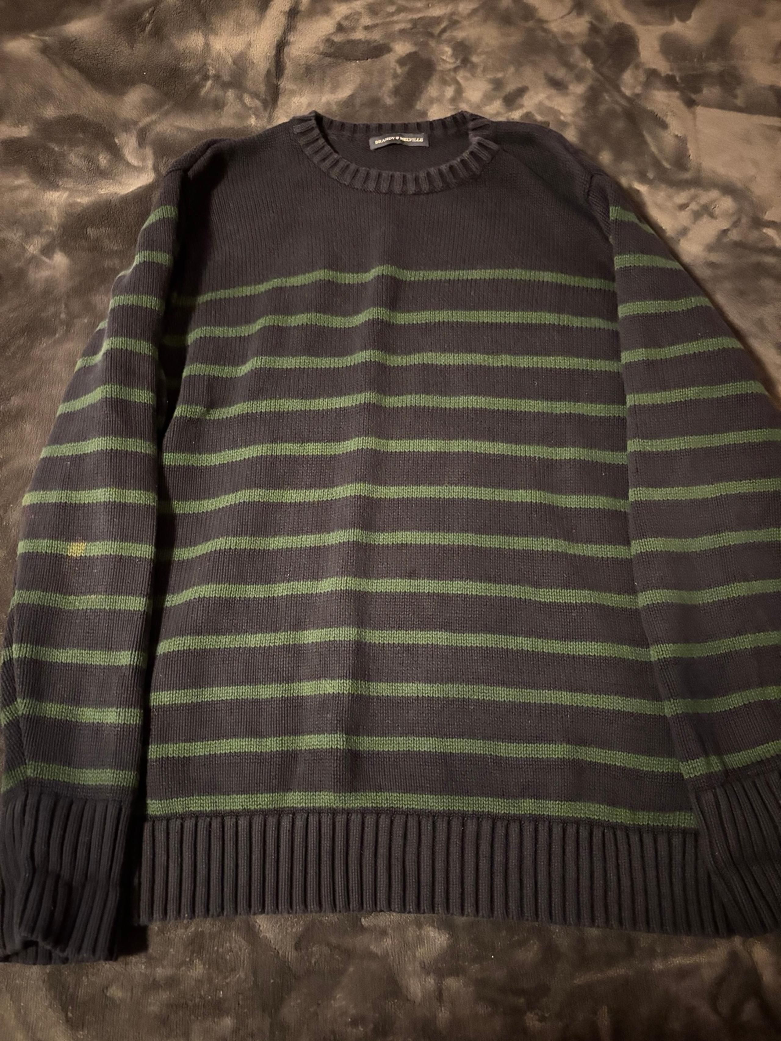 Brandy Melville sweater