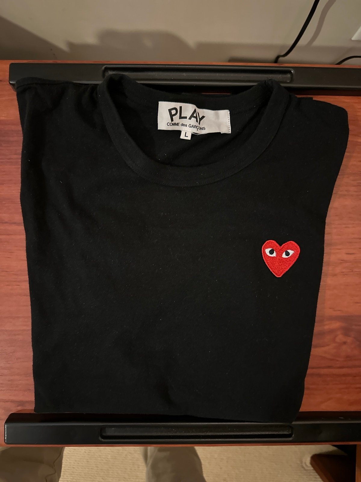 Comme des Garçons PLAY stitched Heart Logo T-Shirt Size L Mens