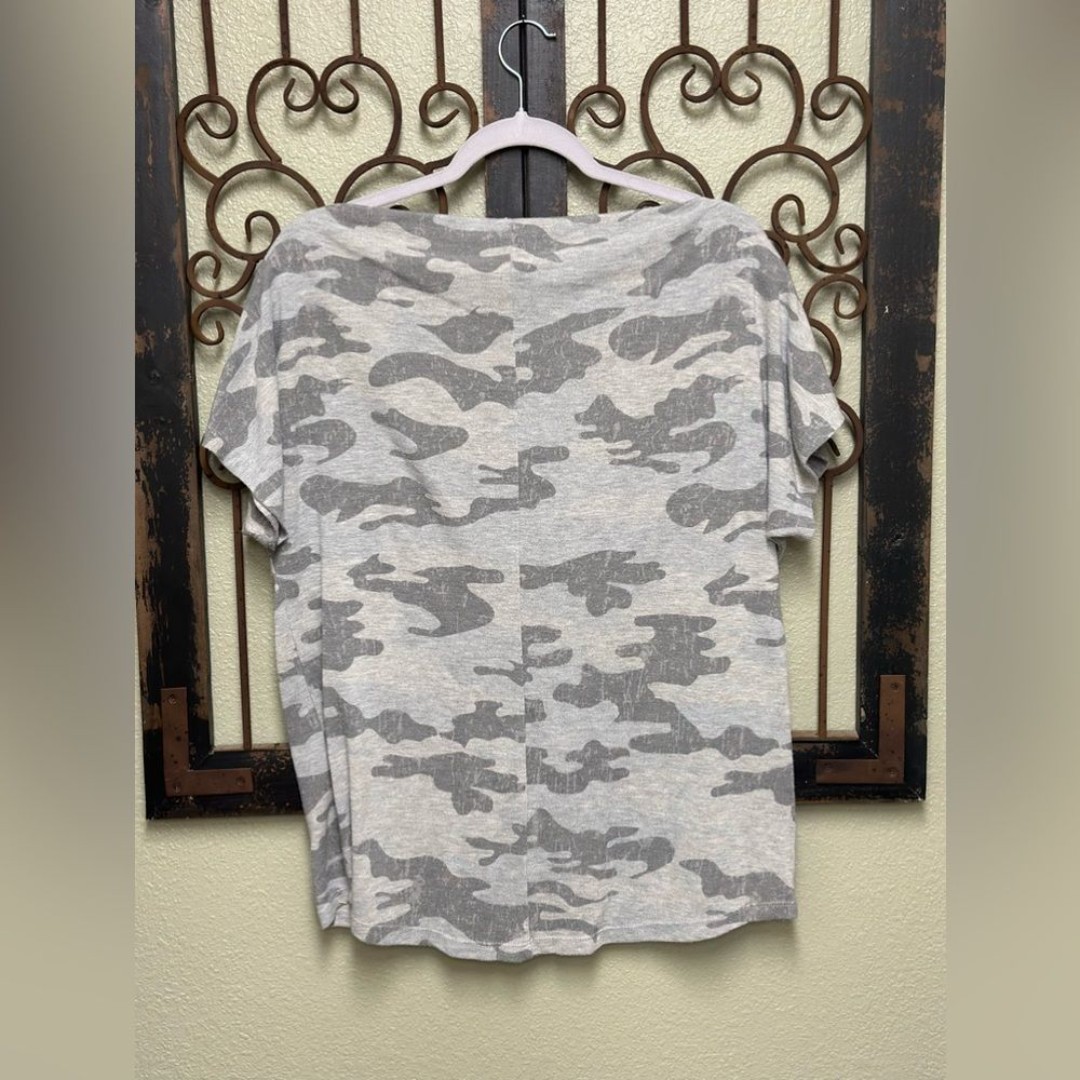 Oddy camo short sleeve top