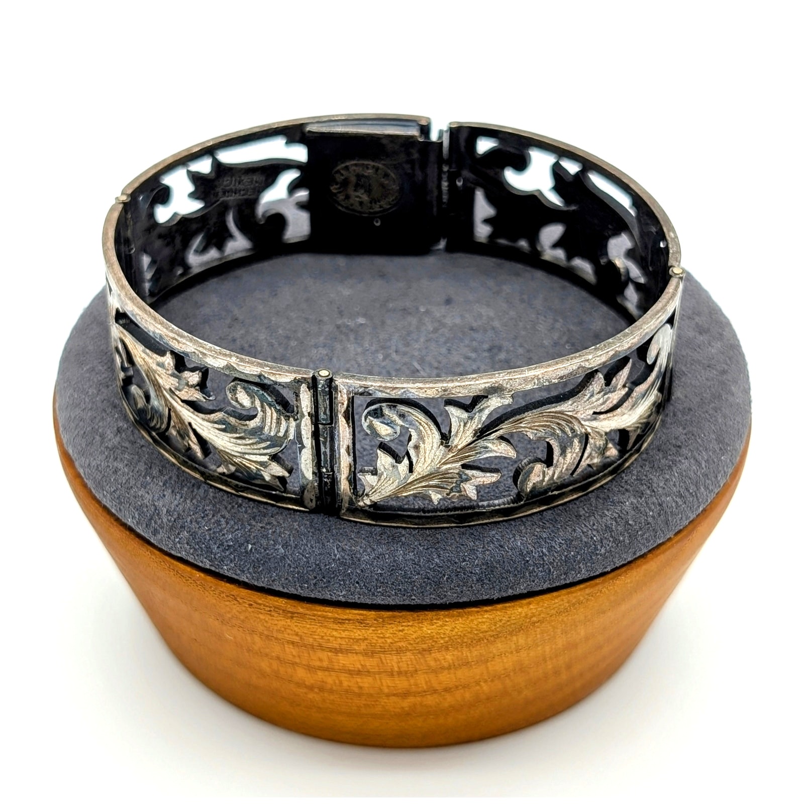 VTG Marked Hecho en Mexico Art Plat 925 Sterling Cut Out Leaf Hinged Bracelet