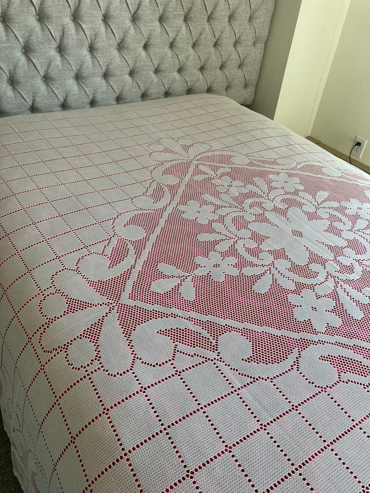 Vintage King Size Bedspread 100x100