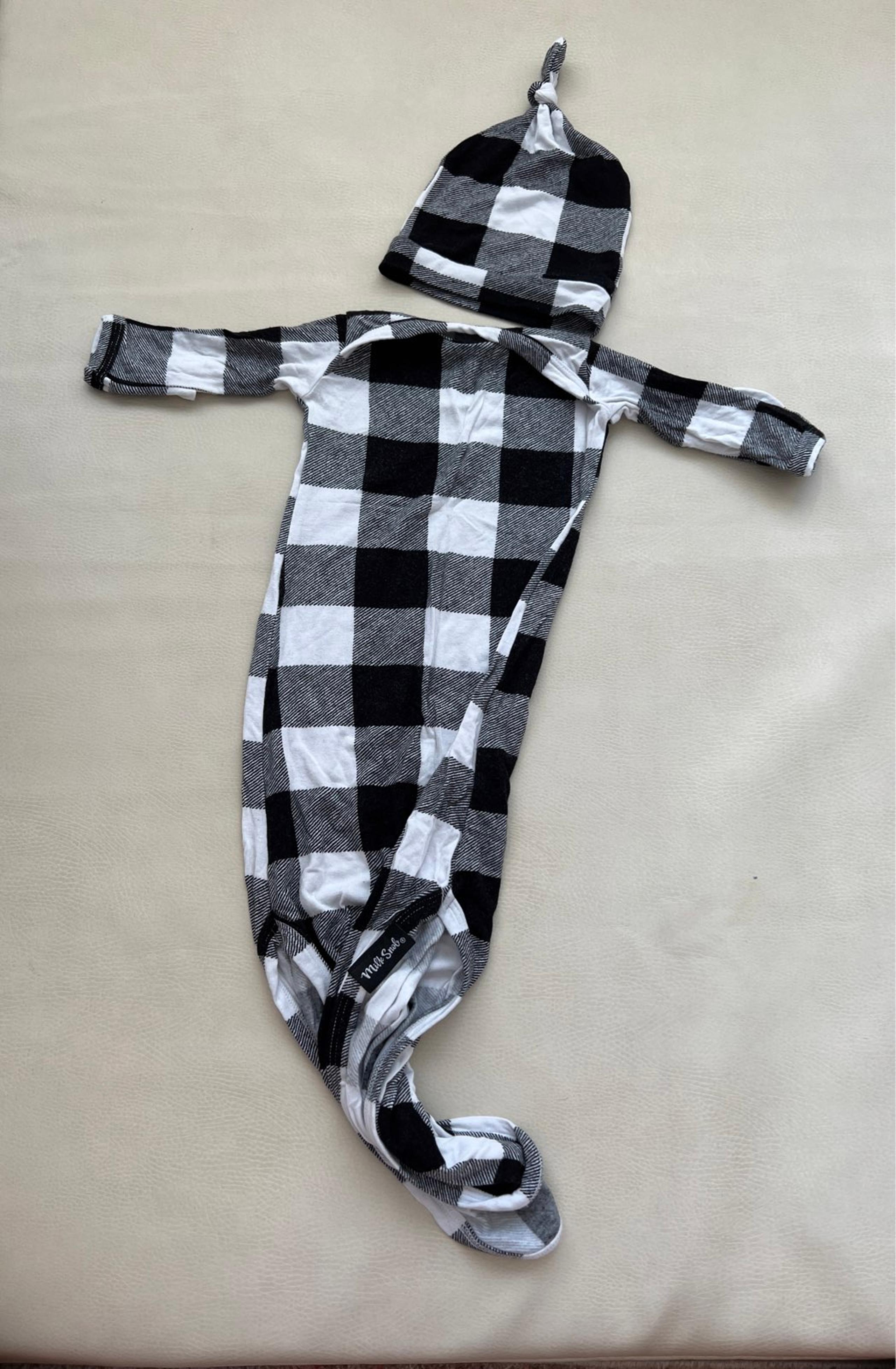 Milk snob baby gown and hat