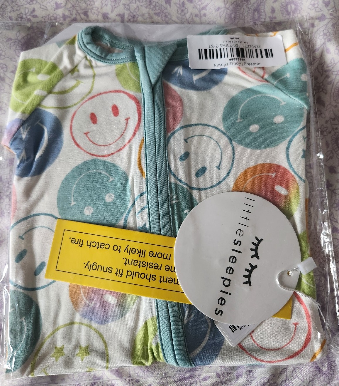 Little sleepies emojis NIB preemie zippy