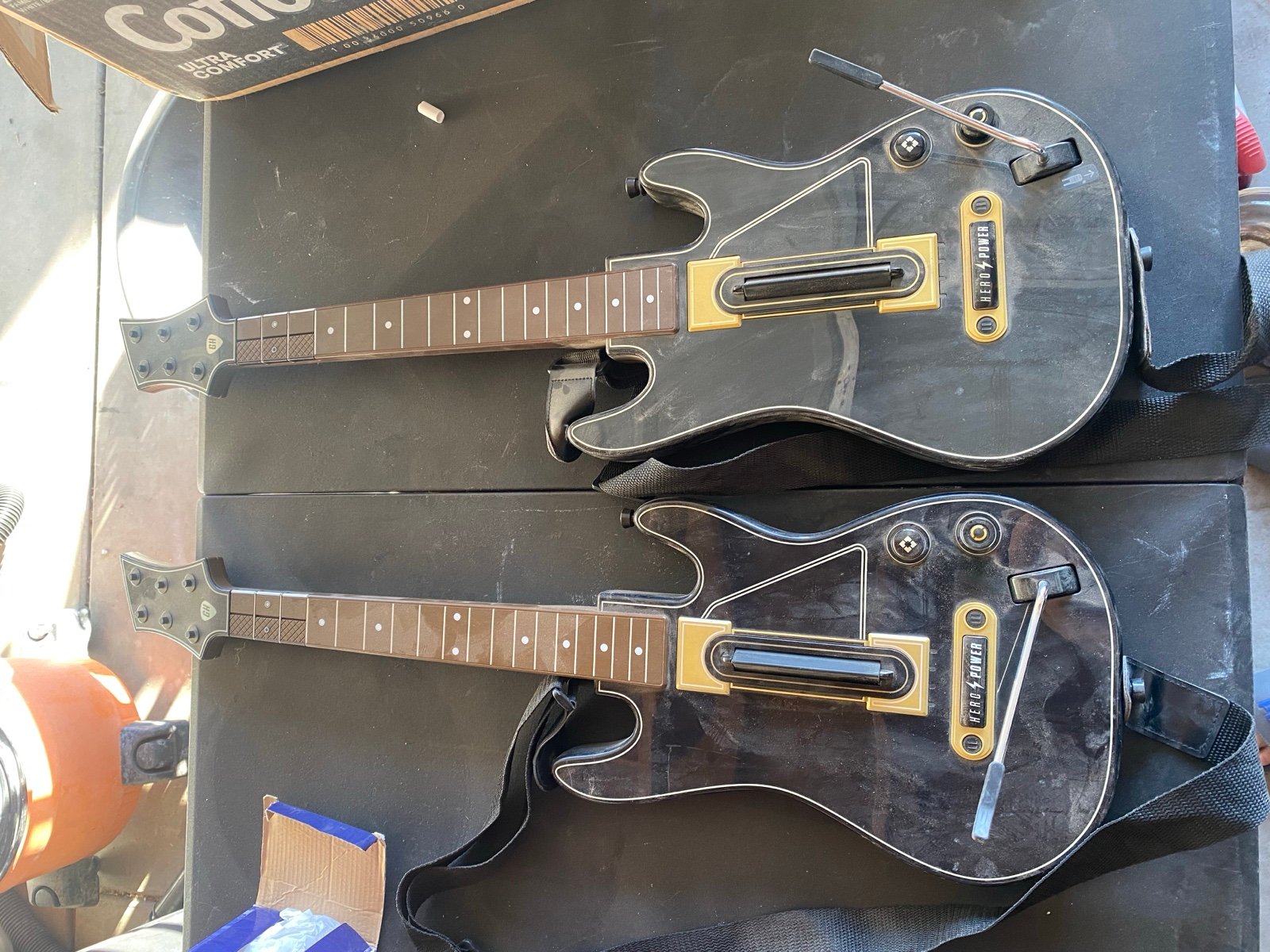 Guitar Hero world tour guitars