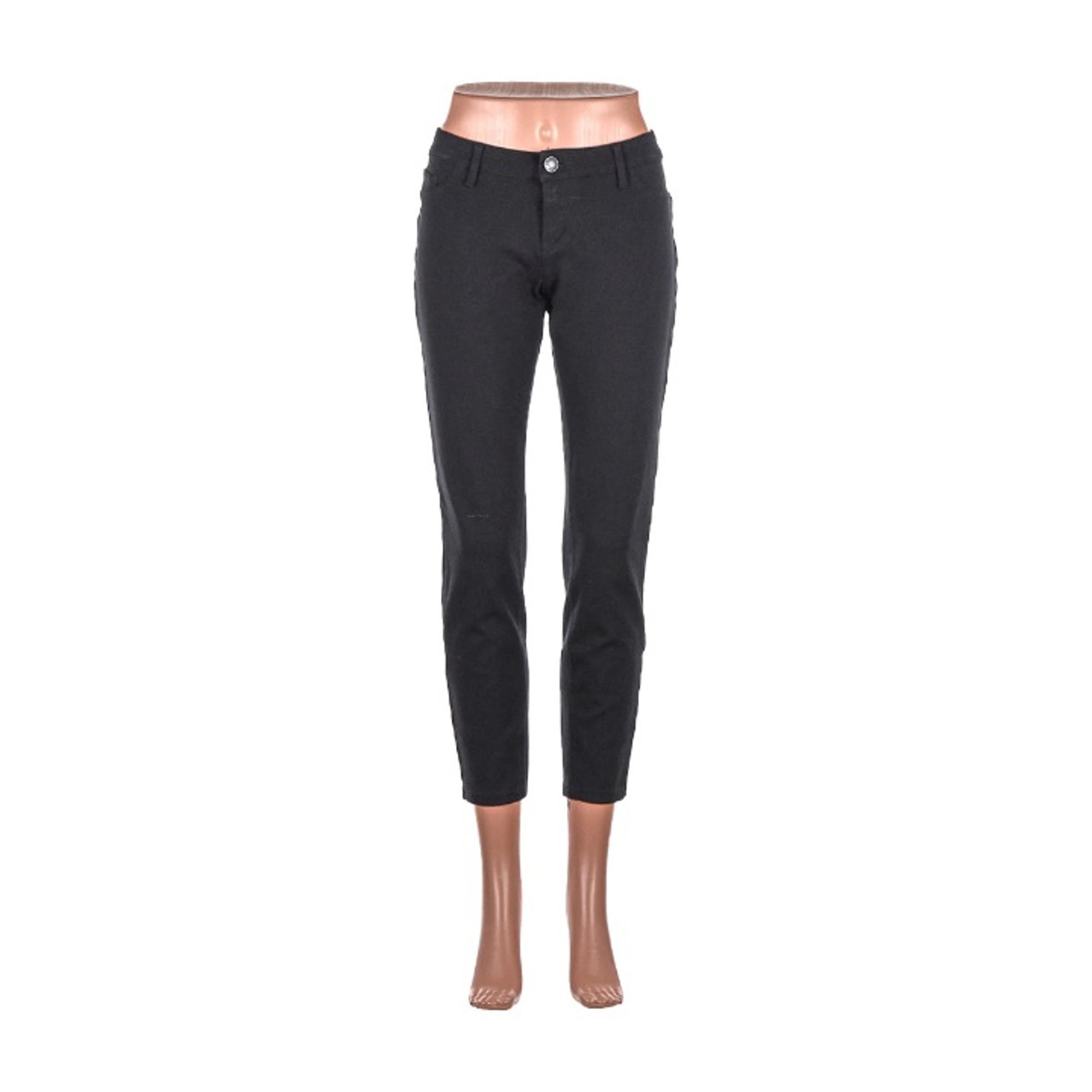 Celebrity Pink Cropped 9 Black