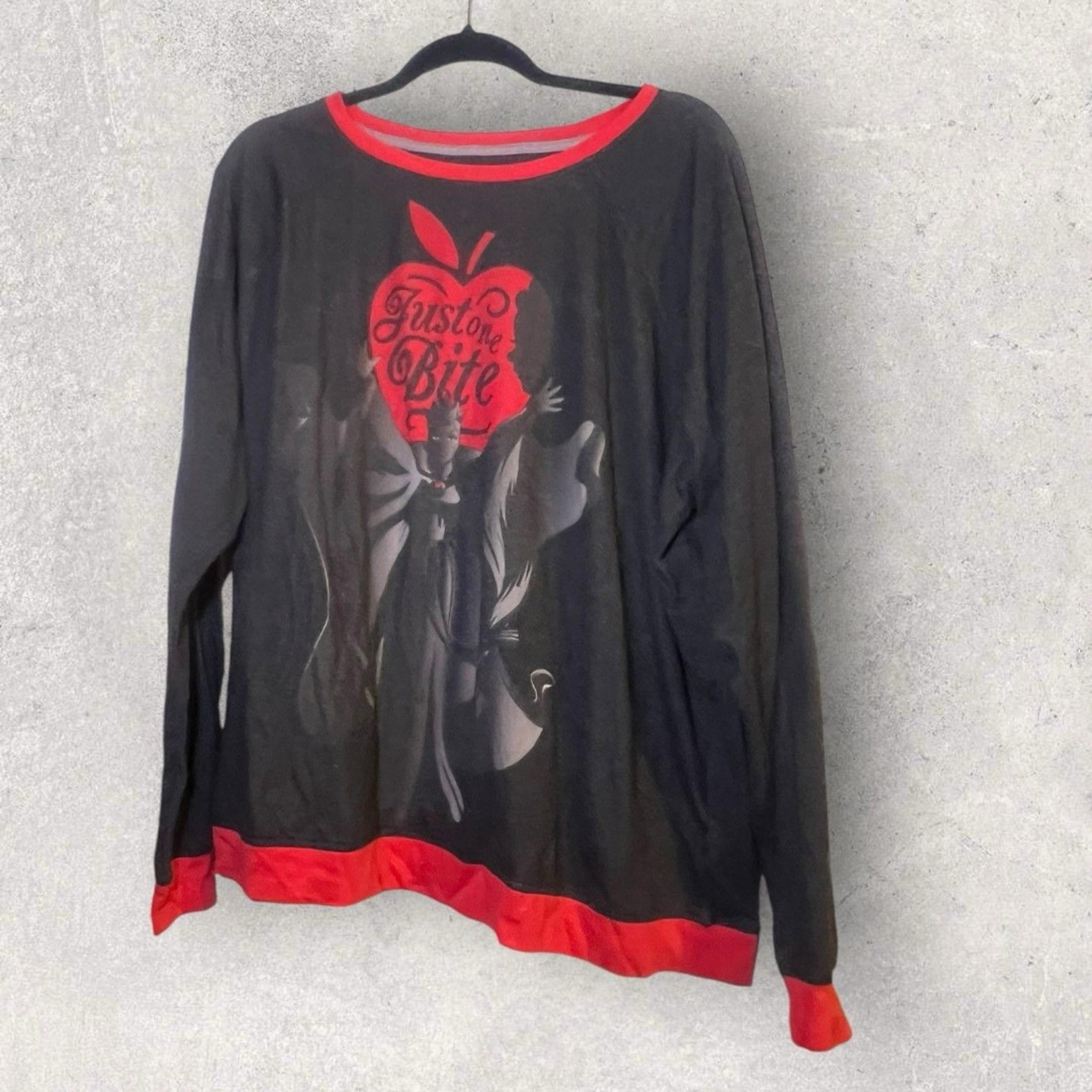 Disney Store Evil Queen Pajama Top for Women 2XL Snow White