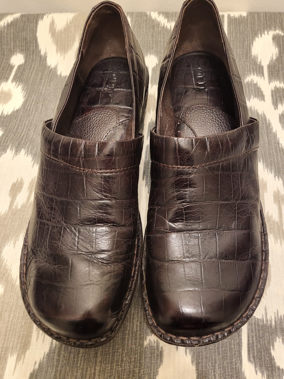 Born leather clogs