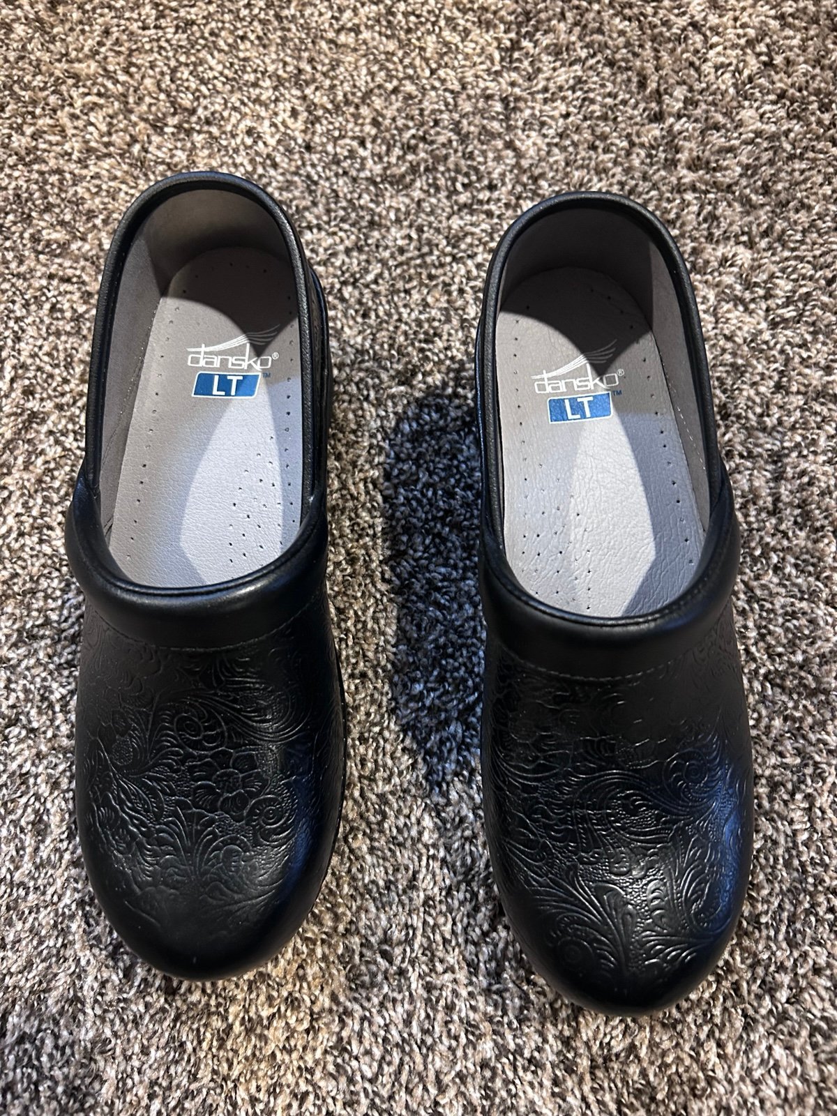 Size 38 New Dansko clogs