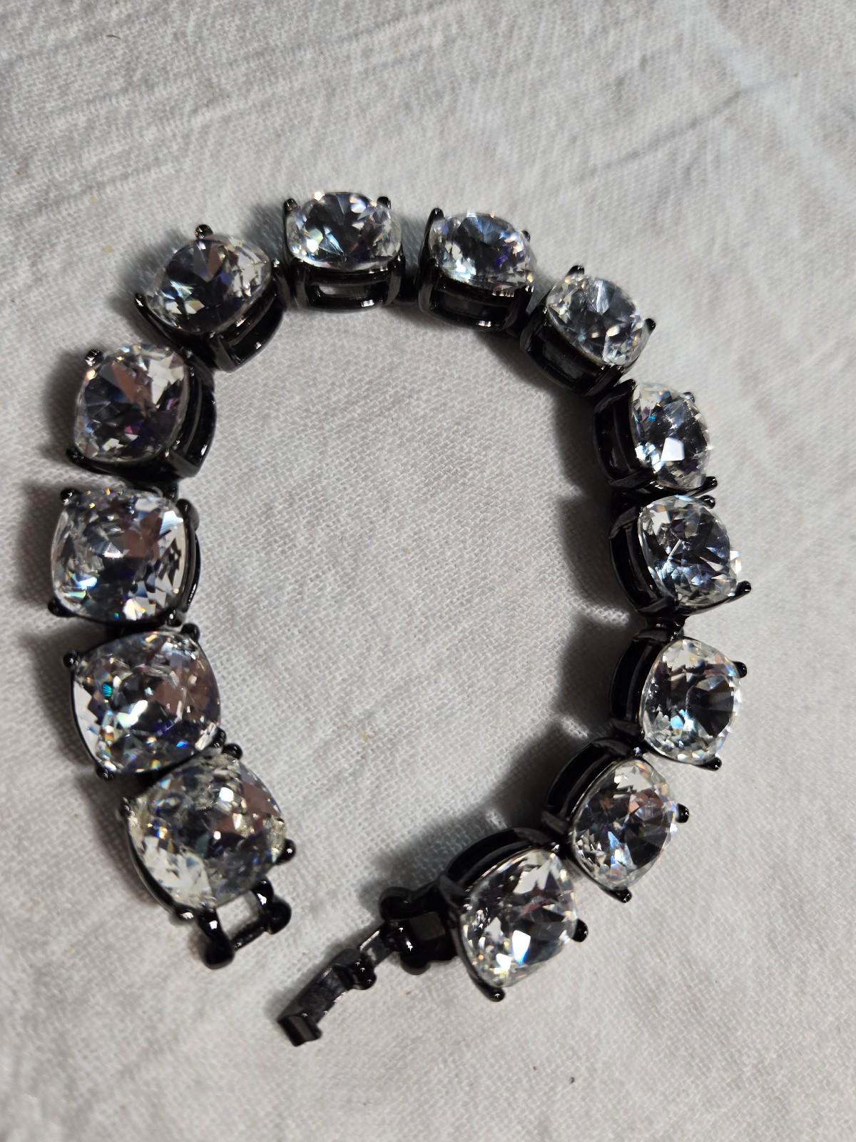 KENNETH J. LANE KJL CLEAR AB FACETED CRYSTAL GUNMETAL LINK BRACELET
