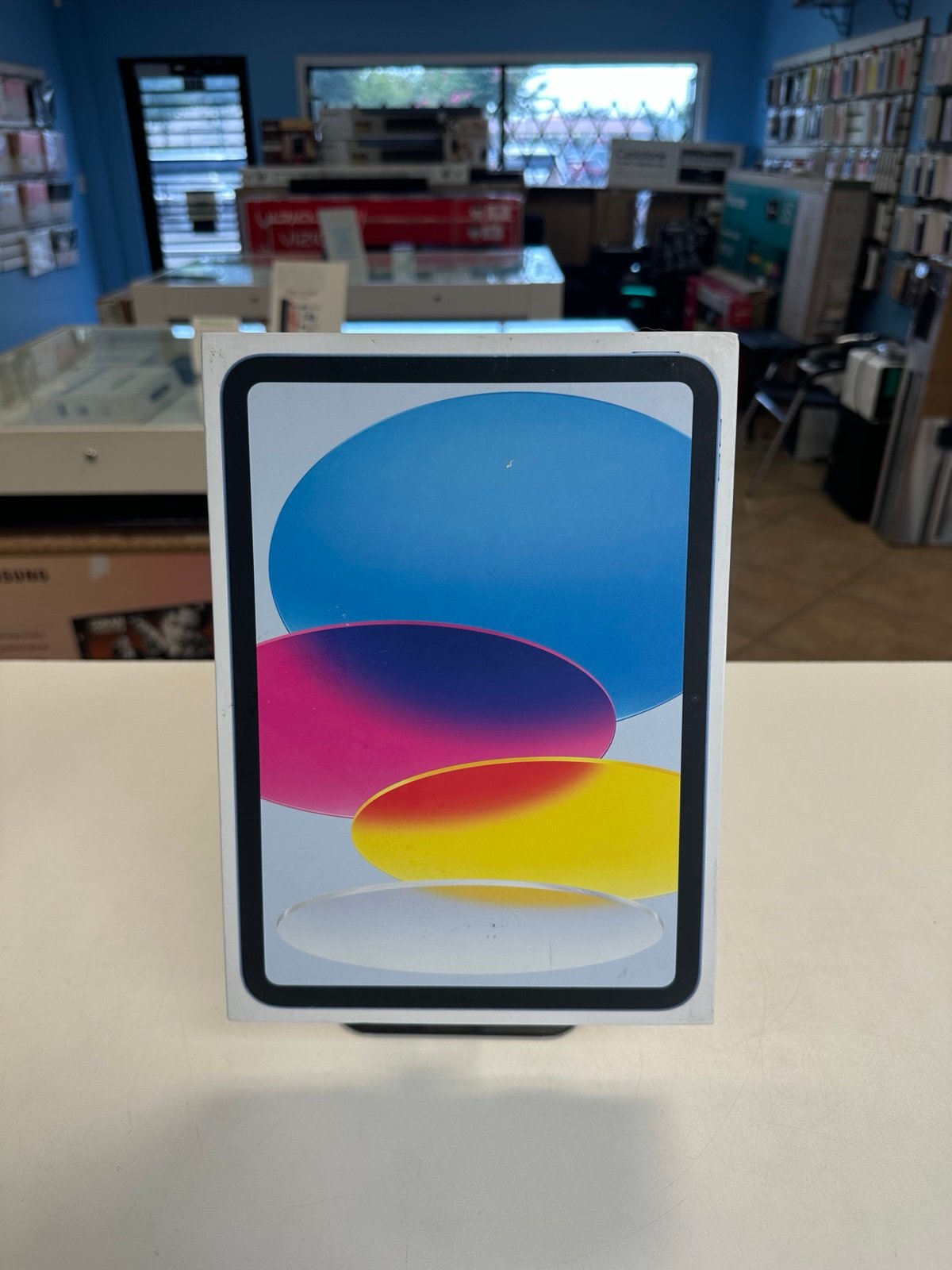 iPad (A16) Blue WiFi + Cellular Unlock 128GB With Apple Warranty Till May 2026