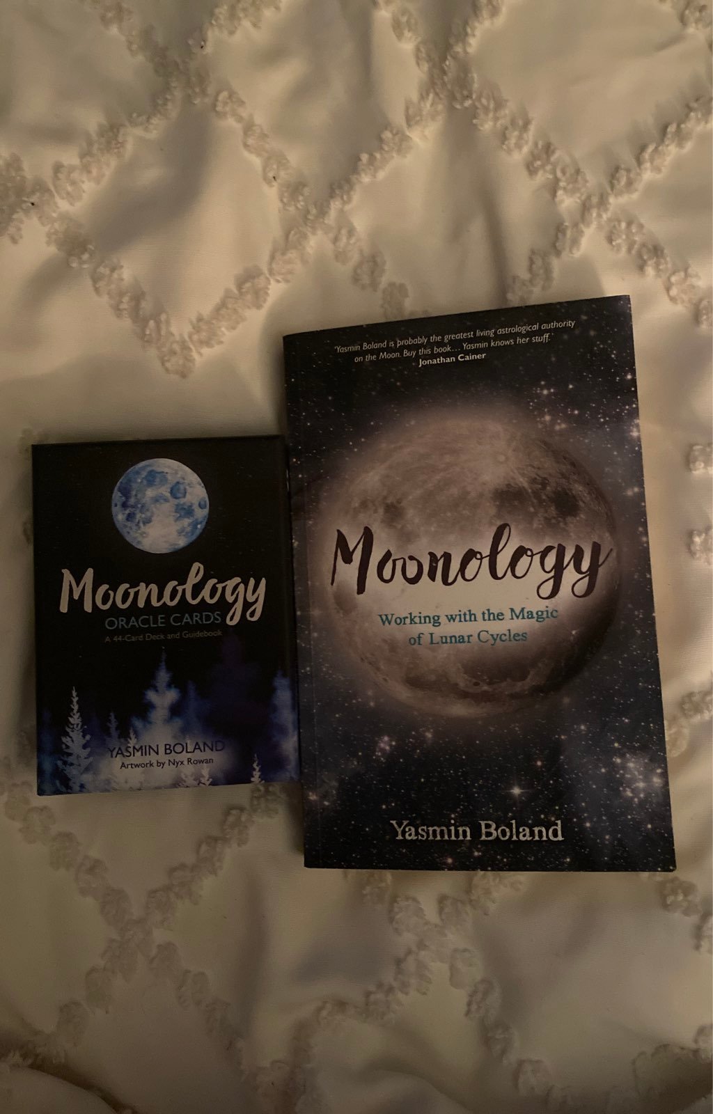 fast delivery Moonology book and oracle cards Other fast delivery Moonology book and oracle cards Other