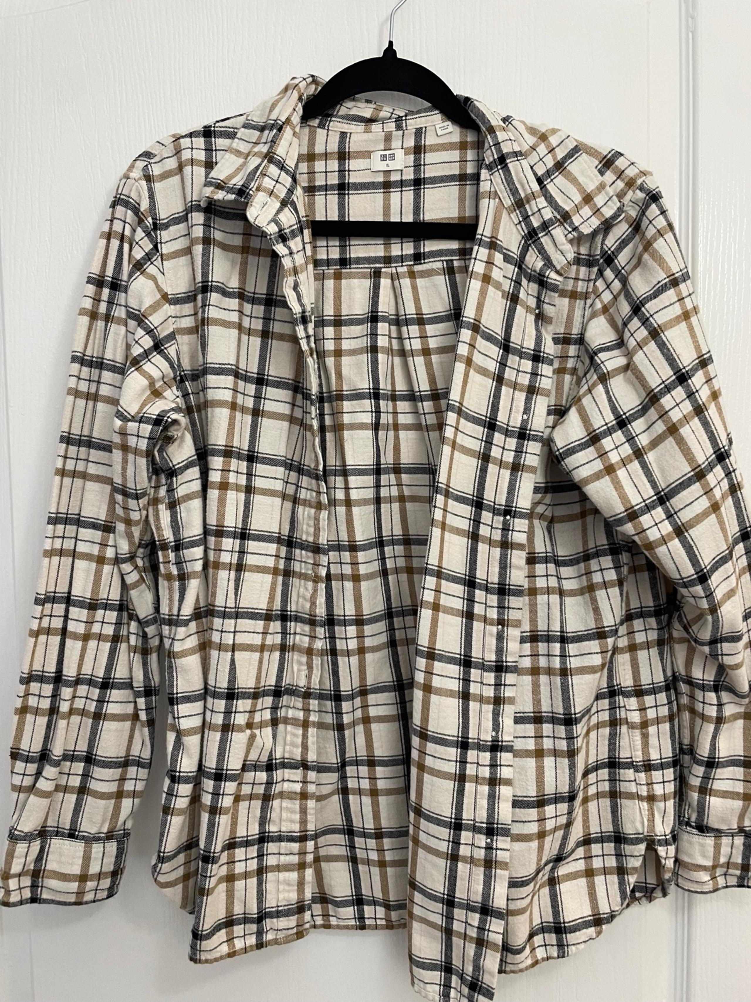 Uniqlo plaid flannel