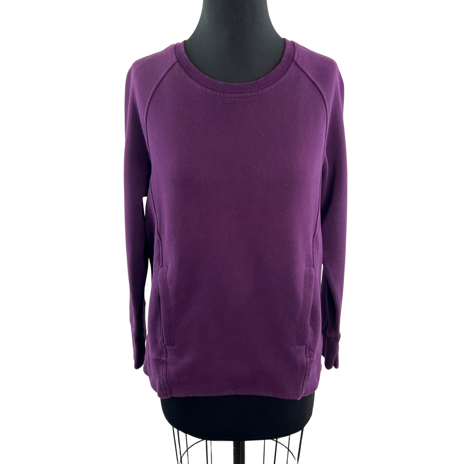 LULULEMON Purple Crewneck Sweatshirt Long Sleeve Pullover Logo 6 8 ?
