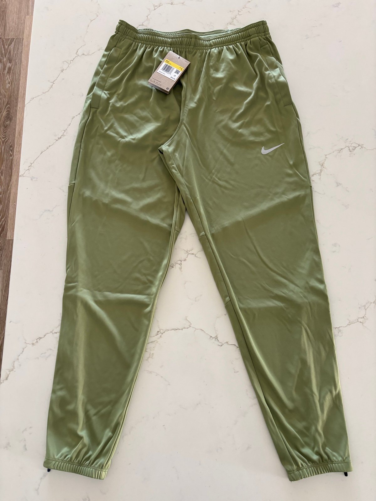 Nike Dri-FIT Challenger Knit Running Pants Mens Size Small