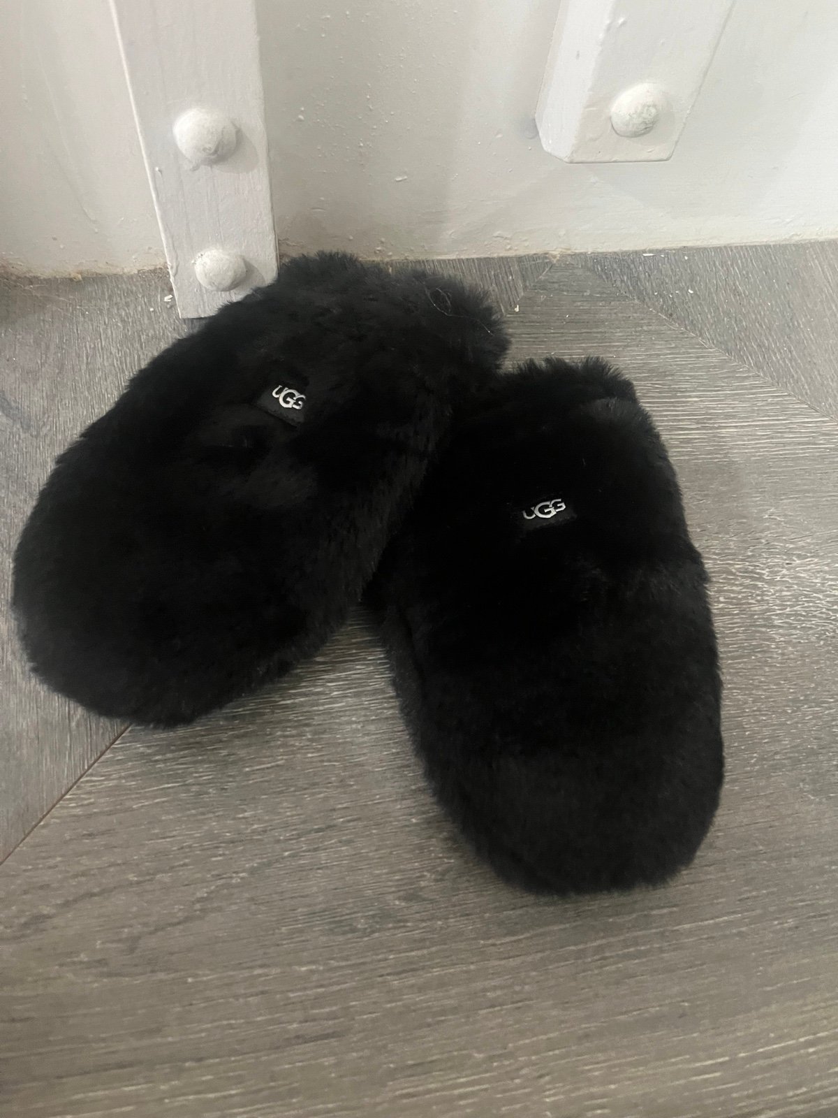 Ugg kids mittens
