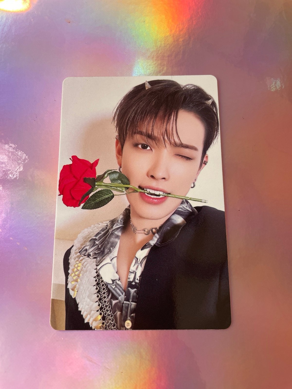 Hongjoong Romantic Version Rose Photocard - Golden Hour Part 2