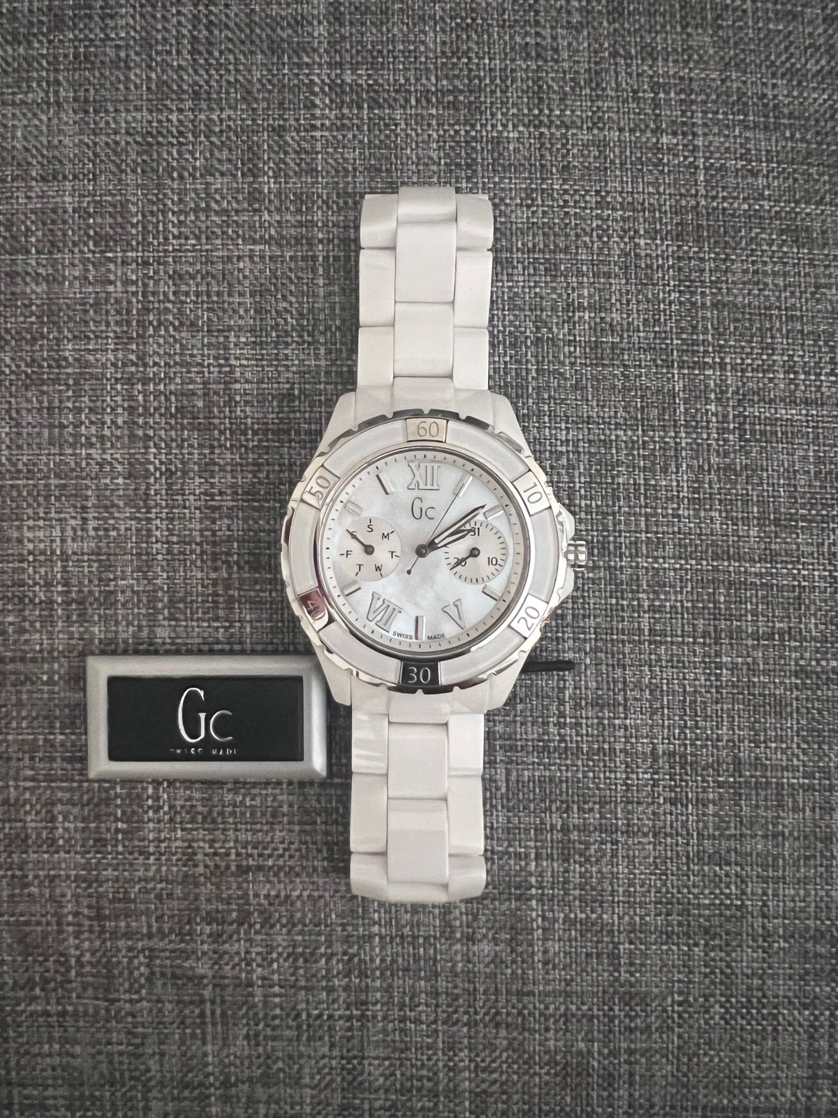 Guess Collection Swiss Womens Watch