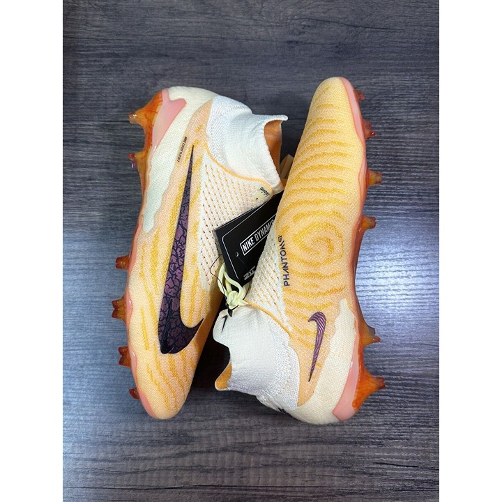 Nike Phantom GX Elite DF FG SE 'Blaze Pack' (FD3070-860) Mens Size 11.5