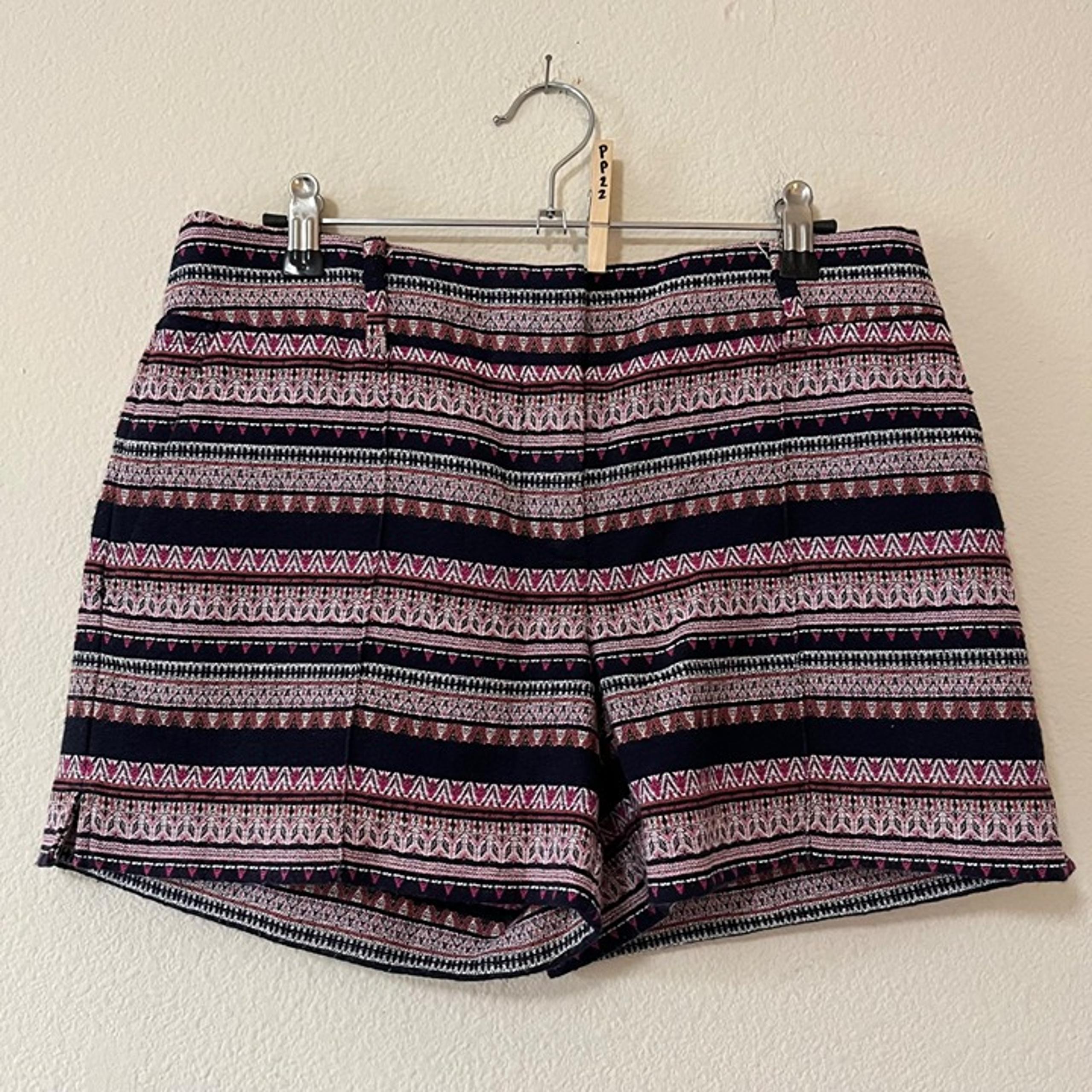 Ann Taylor Loft Women's Riviera Embroidered Woven Pockets Shorts SZ 2