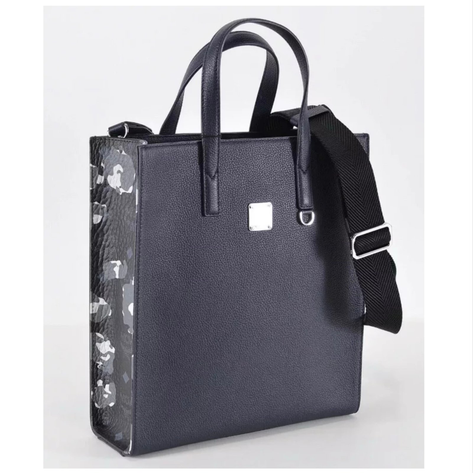 【即日発送】 MCM Patent Leather Tote Bags | Mercari バッグ