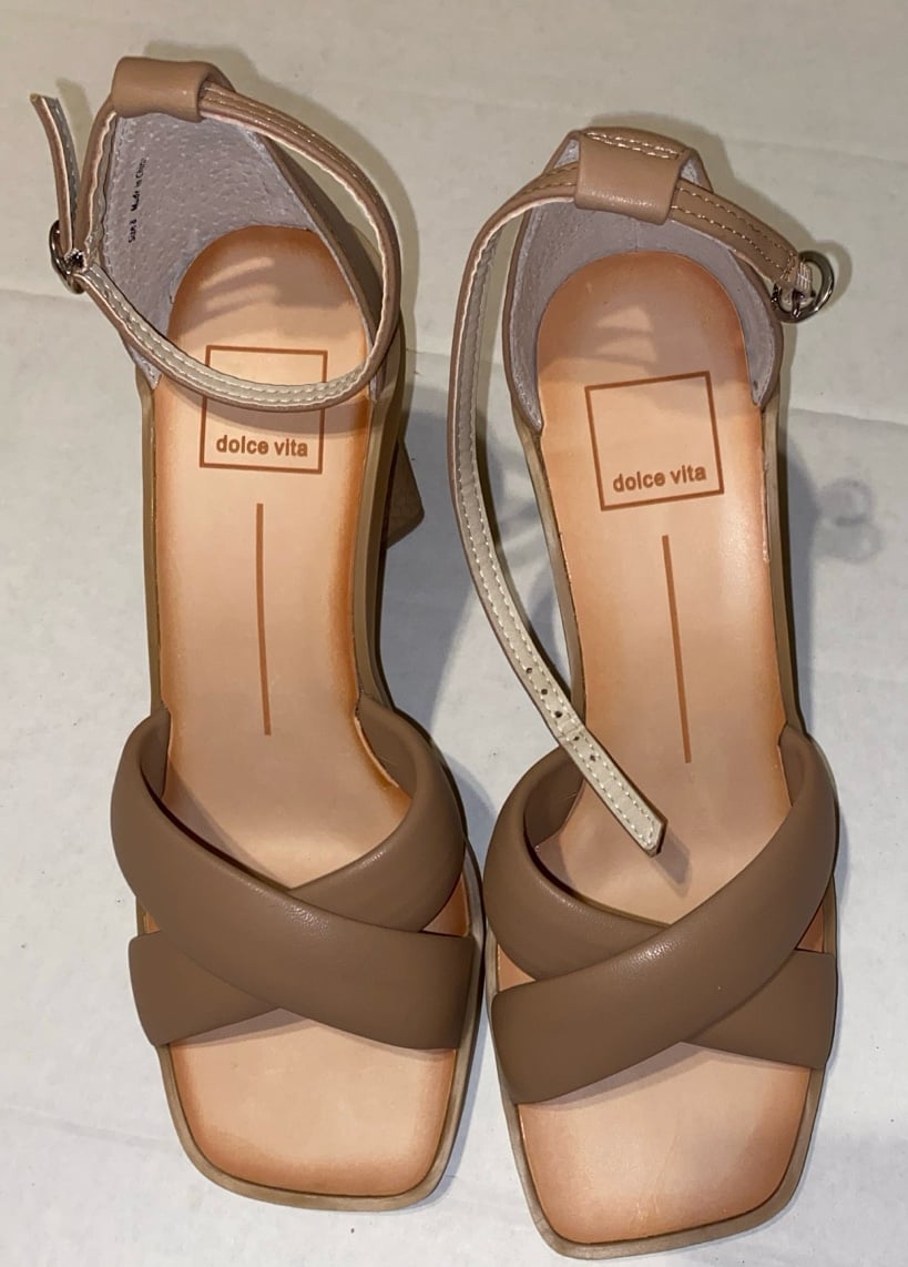 Size 8- Dolce vita women ankle strap high heel sandals, Tan color