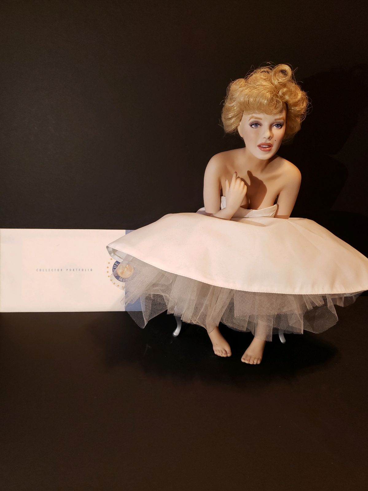 Love Marilyn Franklin Mint Figure