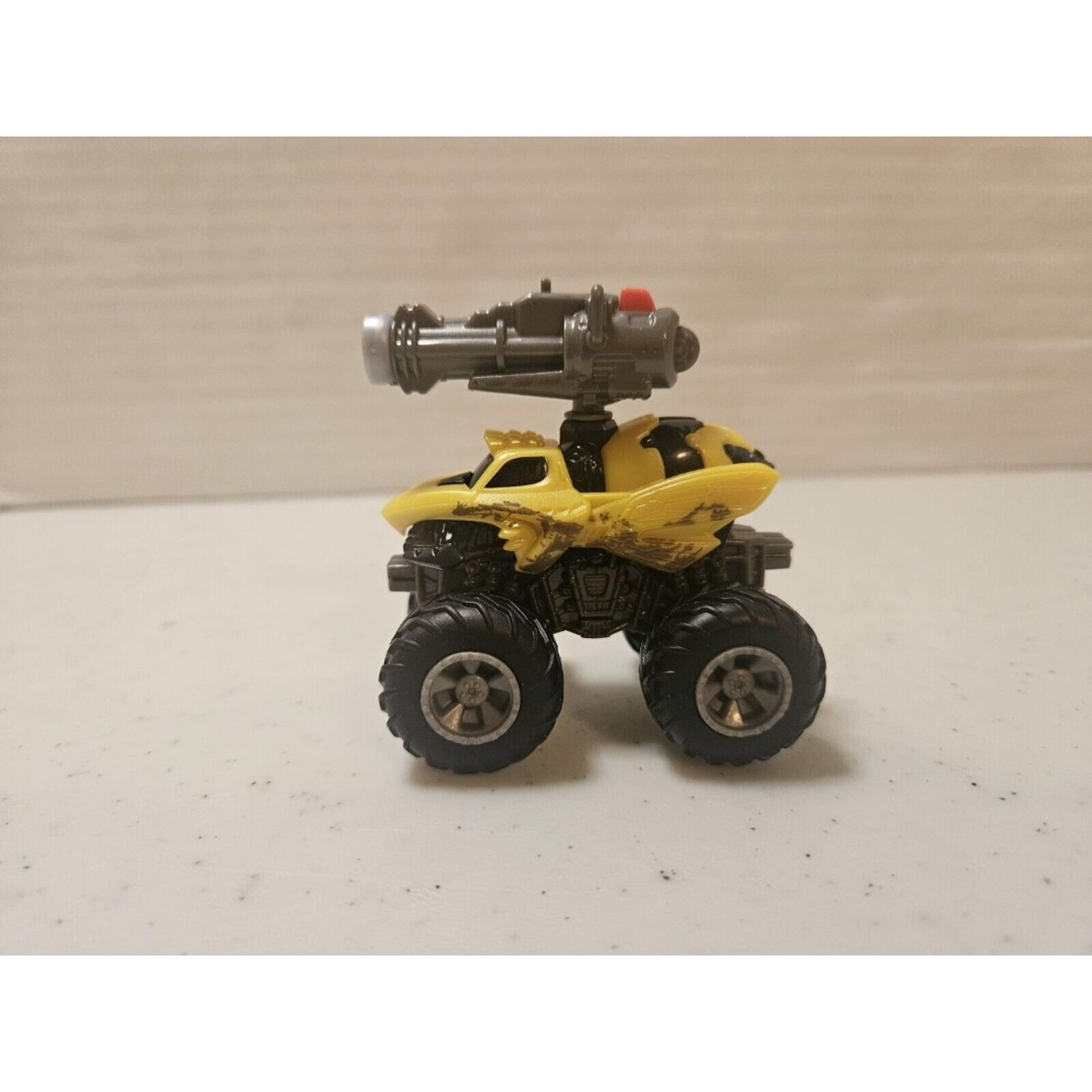 Zuru 5 Surprise Monster Truck Mystery Ball Bumblee Bee Bug Yellow Trucks