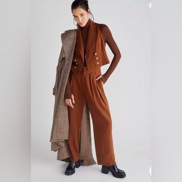 Free People Gabbie Vest Suit Set Size 4. B14