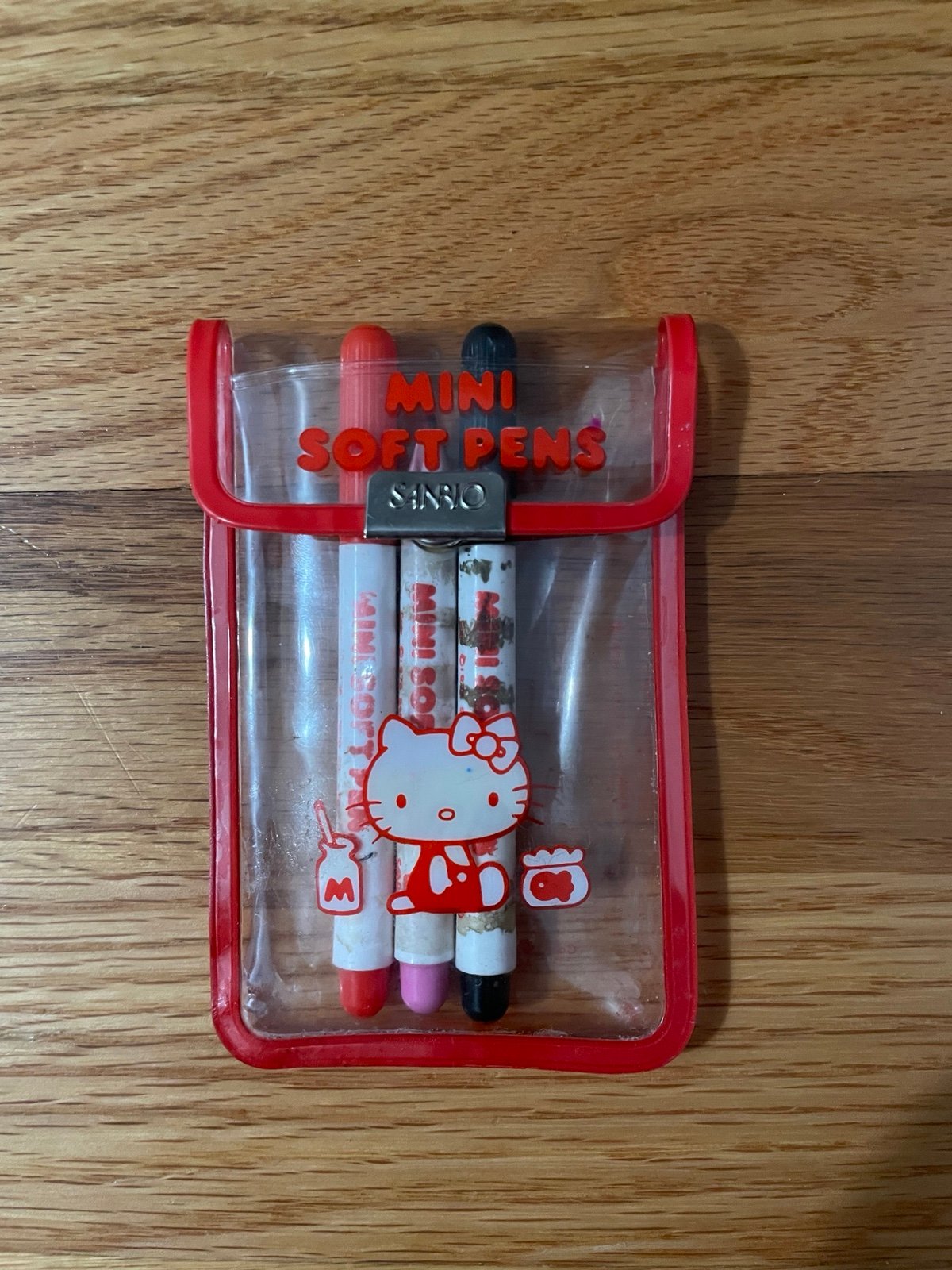 Vintage 1976 Hello Kitty Mini Pen Set in Plastic Case Japan Sanrio