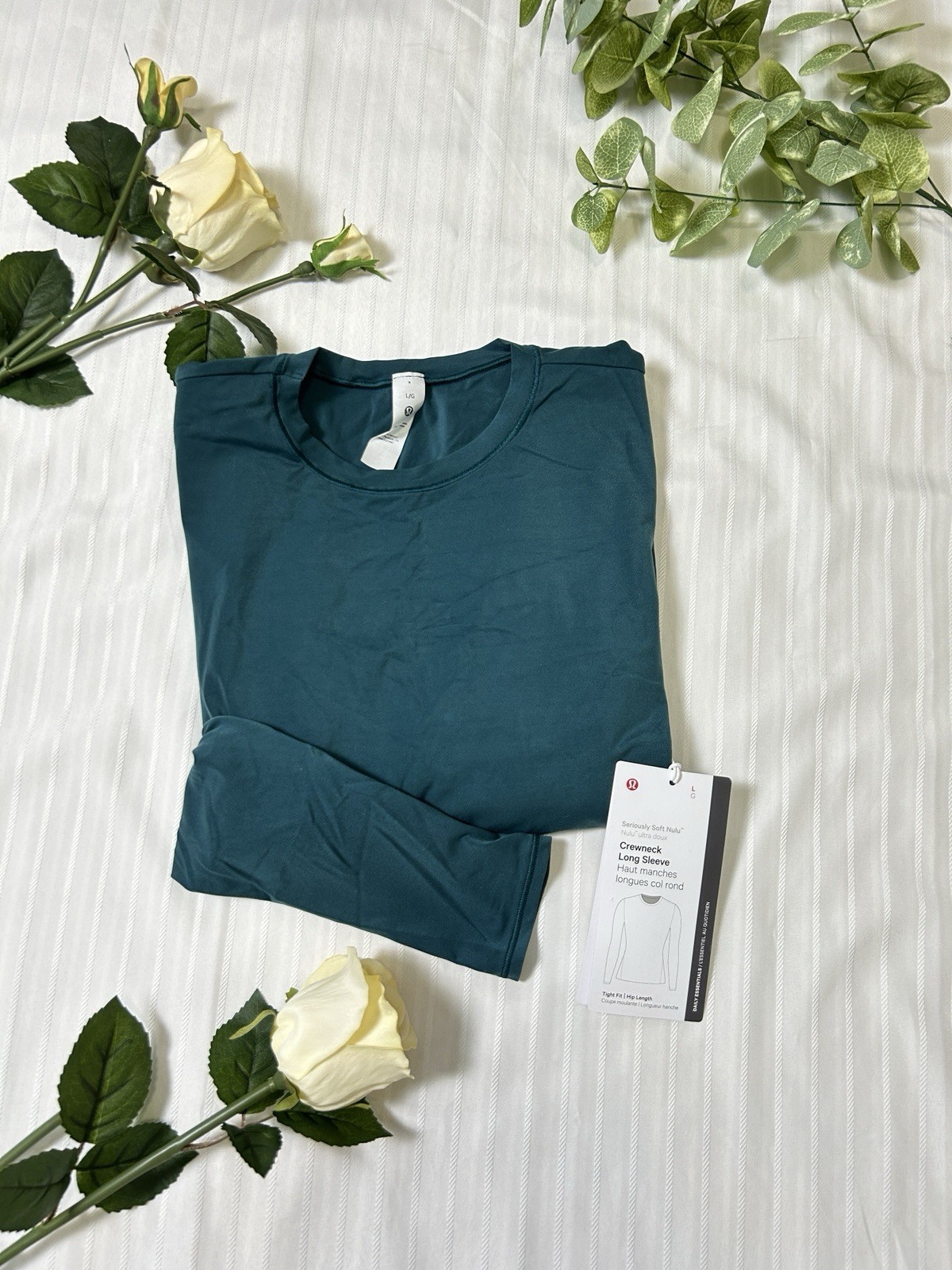 NWT78 Lululemon Nulu Crewneck Long Sleeve - SMTL - Size L