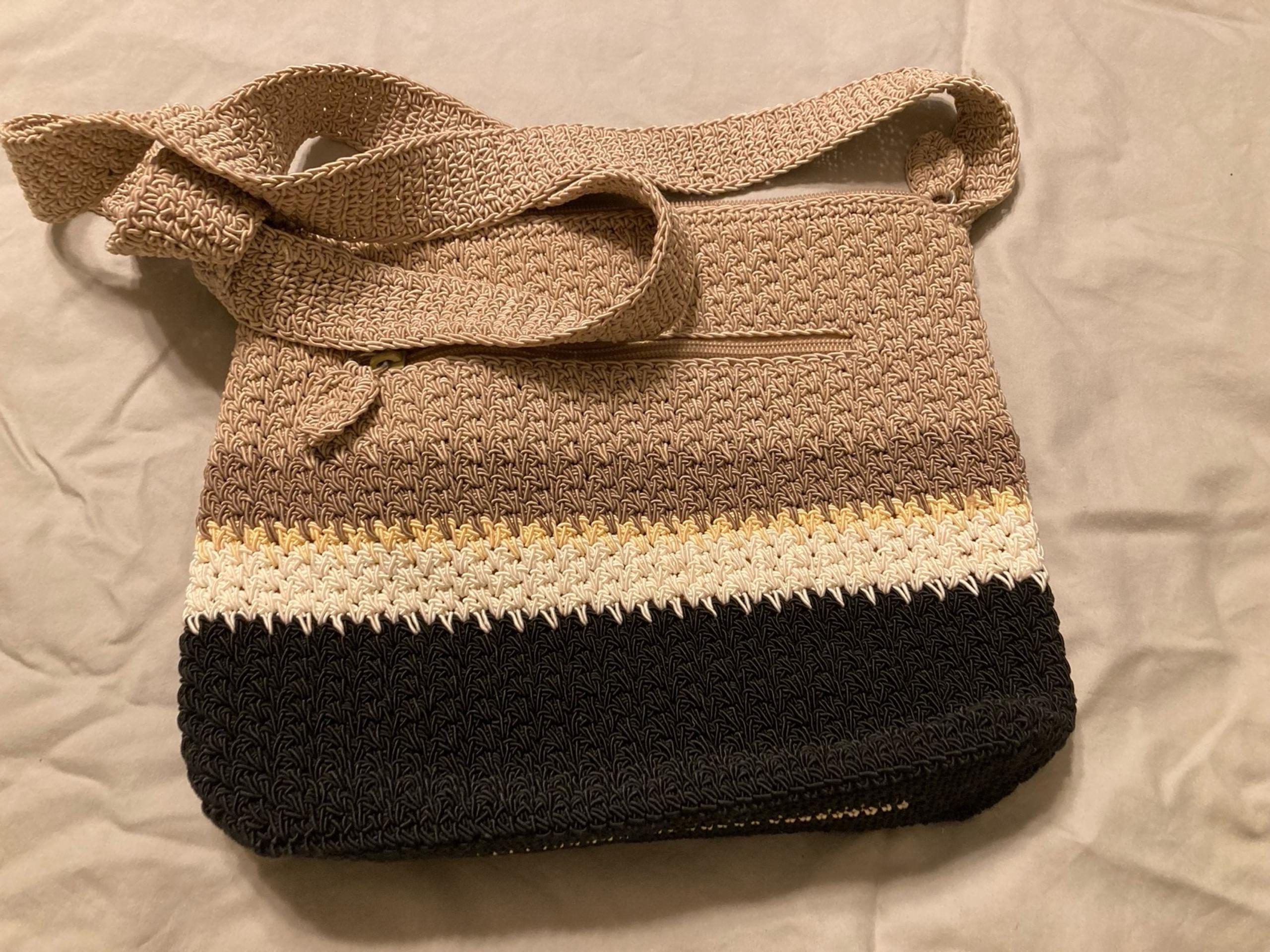 Liz Claiborne shoulder/crossbody bag