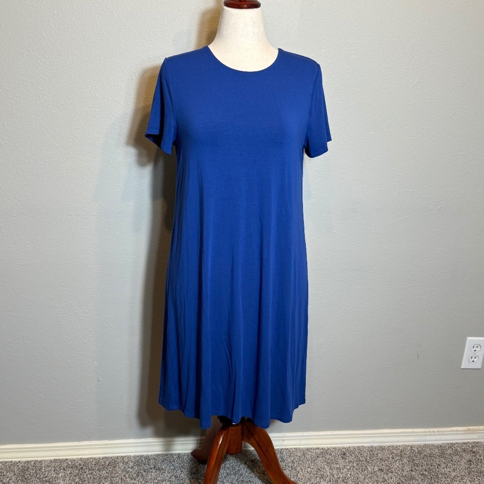 J. Jill blue knit short sleeve scoop neck swing dress Sz M