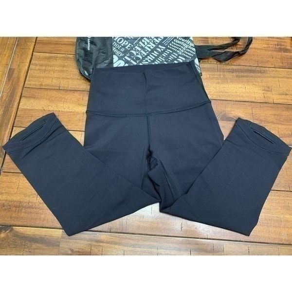 lululemon wunder under Crop 17