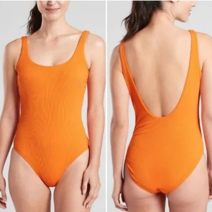 Athleta orange one piece ribbed swim suit scoop back shelf bra size medium