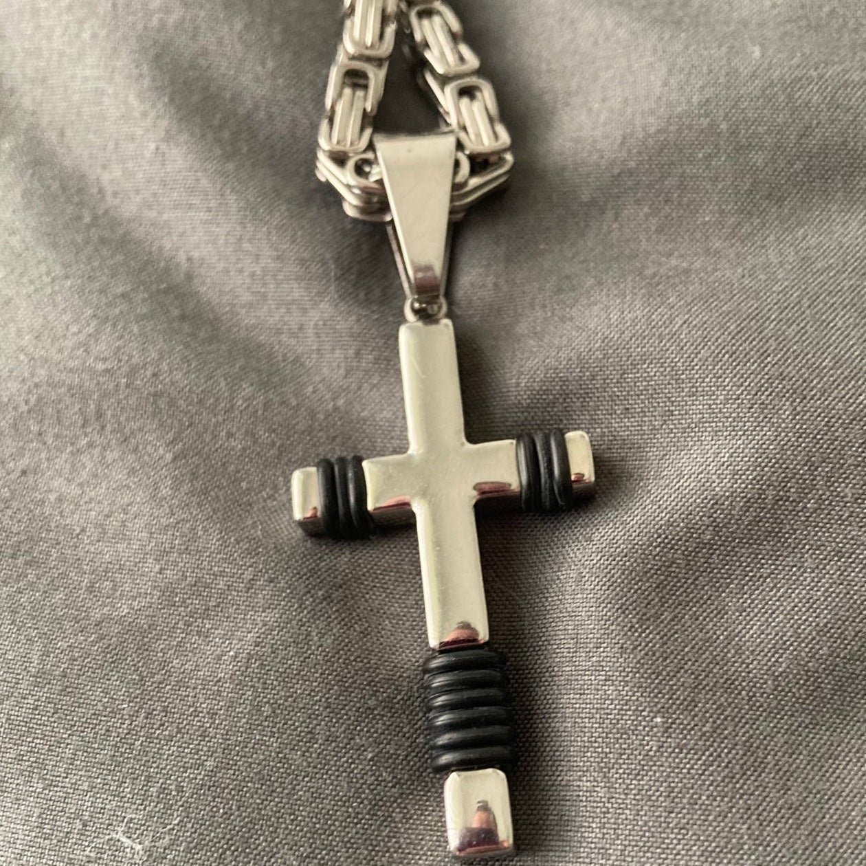 Men’s Stainless Steel Curb Chain with Cross Charm