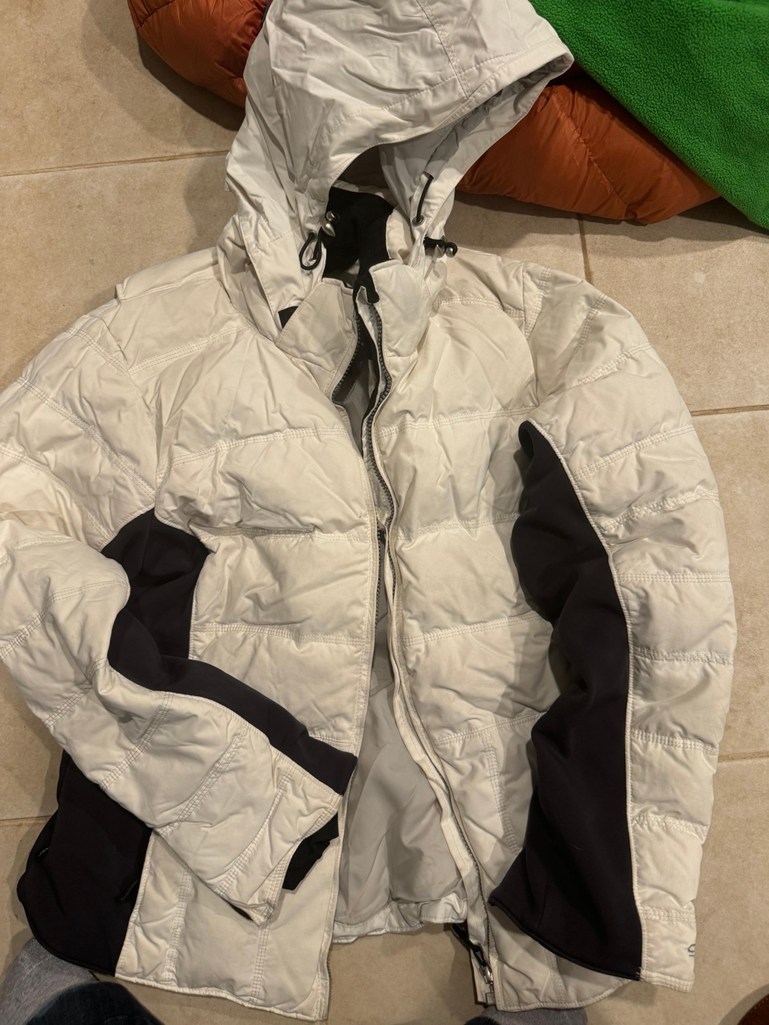 Obermeyer ski jacket size 12